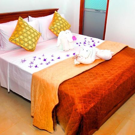 Senero House Hotel Bentota Ngoại thất bức ảnh