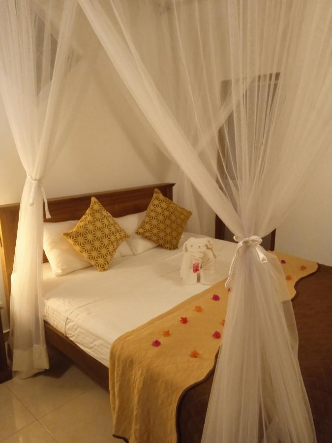 Senero House Hotel Bentota Ngoại thất bức ảnh